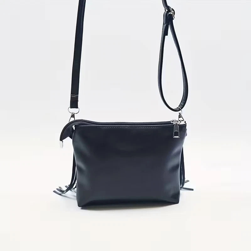 Studded shoulder bag with tassels - Black or Brown